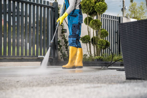 Why Choose Our Certified Pressure Washing Experts for Your Project Needs in Gillespie, IL?